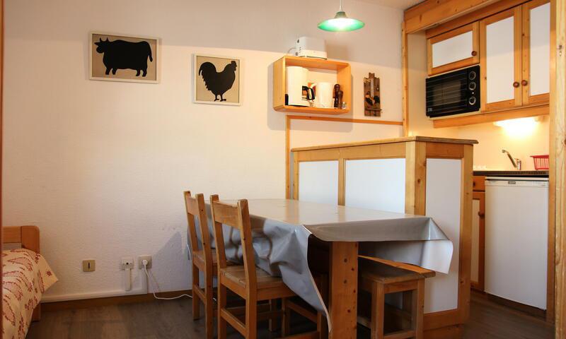 Rent in ski resort 2 room apartment 4 people (28m²-4) - Résidence Arcelle - MH - Val Thorens - Summer outside