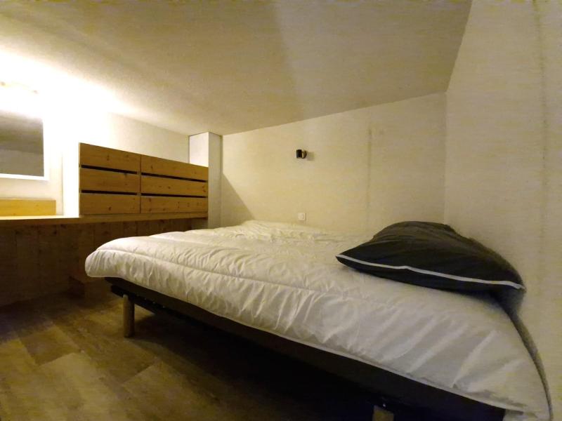 Urlaub in den Bergen Studio Schlafnische 4 Personen (111) - Résidence Archeboc - Les Arcs - Schlafzimmer