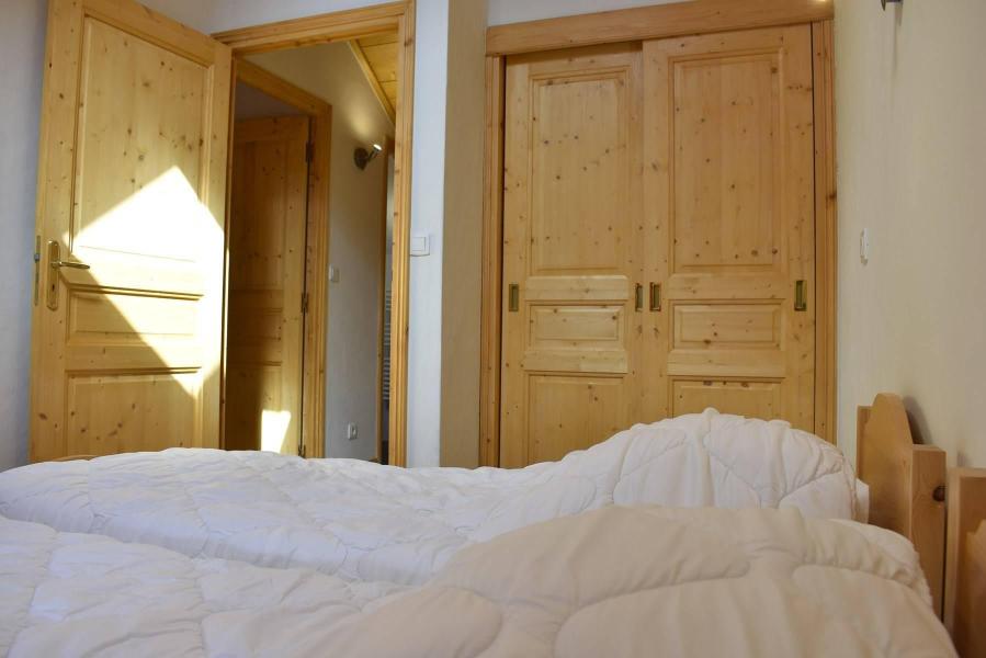 Urlaub in den Bergen 4 Zimmer Maisonettewohnung für 8 Personen (009) - Résidence Aubépine - Méribel - Schlafzimmer