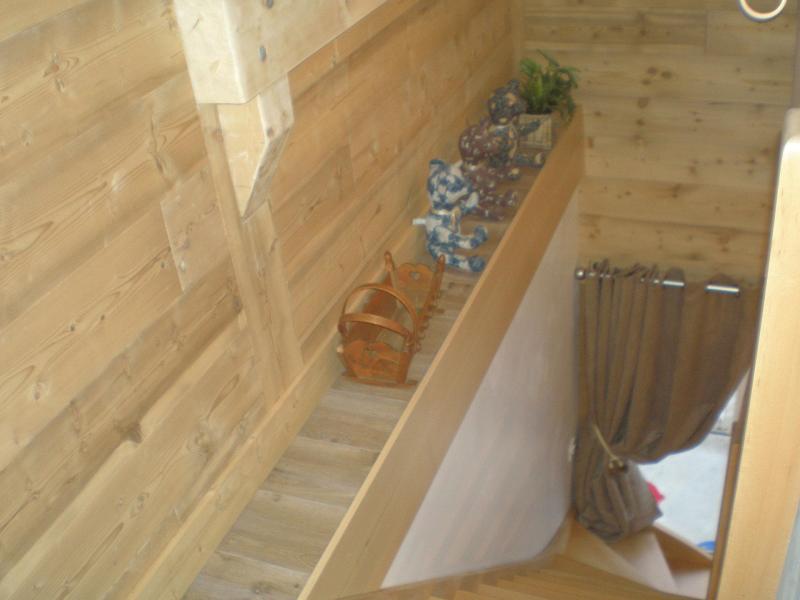 Holiday in mountain resort 4 room duplex apartment 6 people (B) - Résidence Aux Sports - Valloire - Stairs