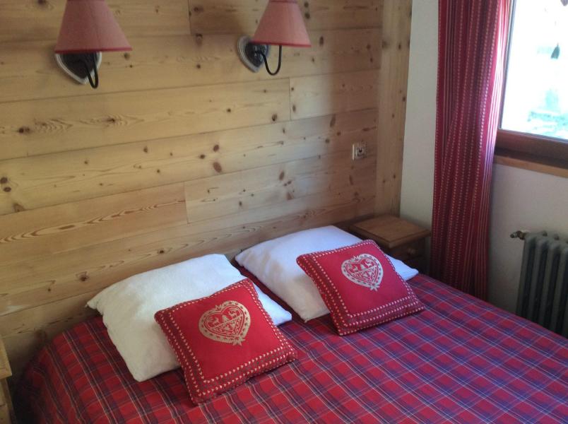 Urlaub in den Bergen 4 Zimmer Maisonettewohnung für 6 Personen (B) - Résidence Aux Sports - Valloire - Schlafzimmer