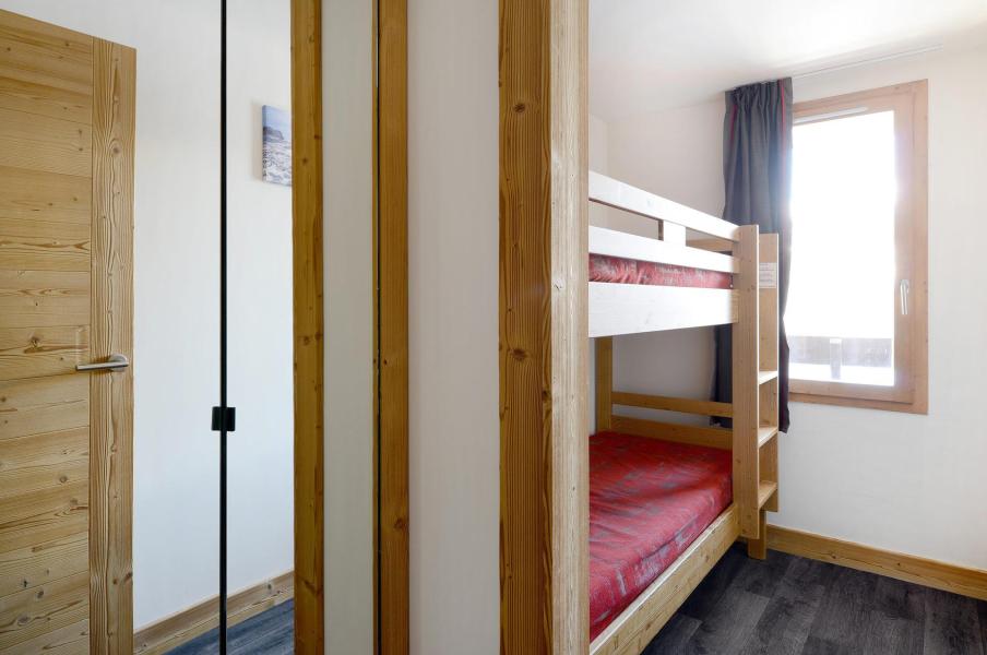 Holiday in mountain resort Résidence Backgammon - Montchavin La Plagne - Bunk beds