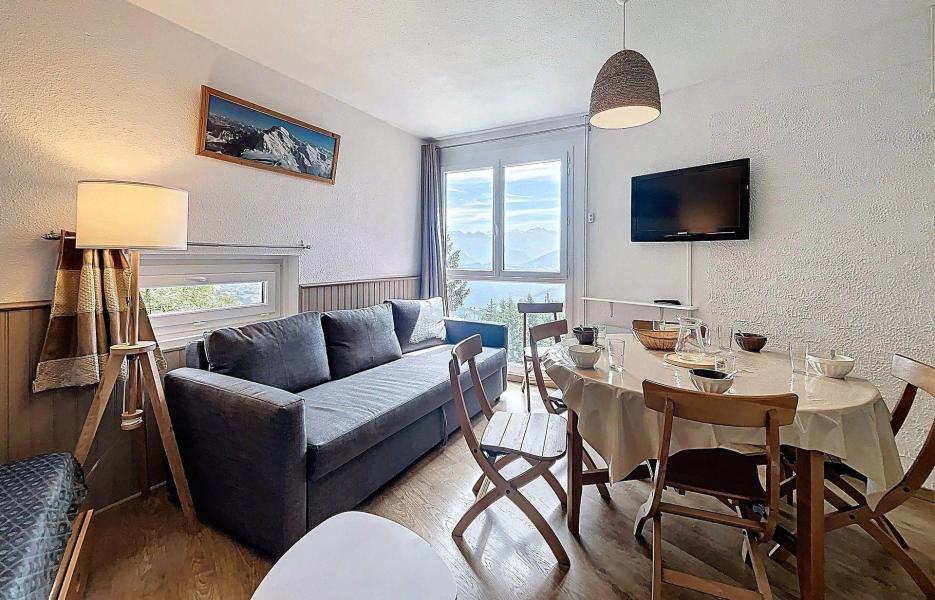 Urlaub in den Bergen 2-Zimmer-Holzhütte für 6 Personen (309) - Résidence Baikonour - Le Corbier - Wohnzimmer