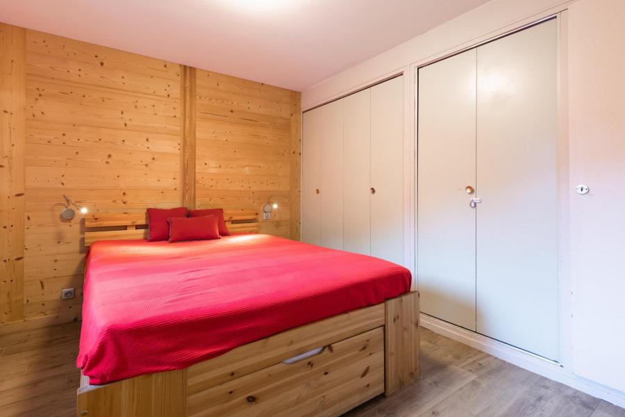 Holiday in mountain resort 3 room mezzanine apartment cabin 6 people (BALM08) - Résidence Balme I - La Clusaz - Bedroom