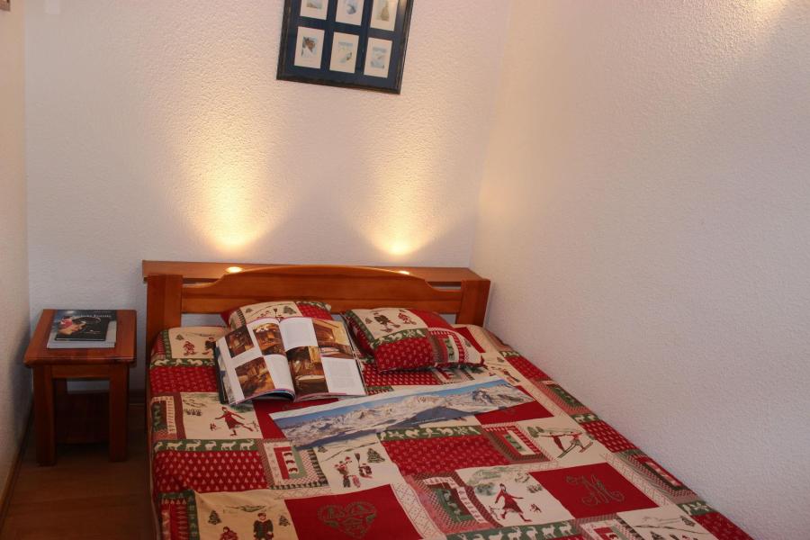 Urlaub in den Bergen 3-Zimmer-Appartment für 6 Personen (8) - Résidence Beau Soleil - Val Thorens - Schlafzimmer