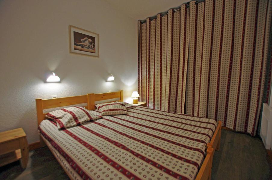 Holiday in mountain resort 3 room apartment 7 people (121CL) - Résidence Bec Rouge - Tignes - Bedroom