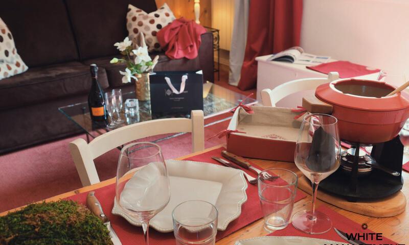 Каникулы в горах Апартаменты 2 комнат 4 чел. (38m²-1) - Résidence Belvédère - Courchevel - летом под открытым небом