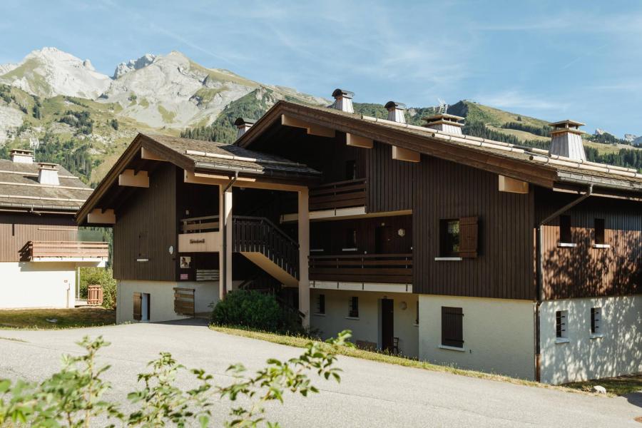 Location au ski Résidence Belvedere 2 - La Clusaz - Extérieur été