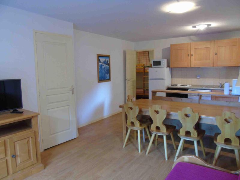 Vacances en montagne Appartement 3 pièces coin montagne 8 personnes (B8) - Résidence Belvédère Busseroles - Valfréjus - Séjour