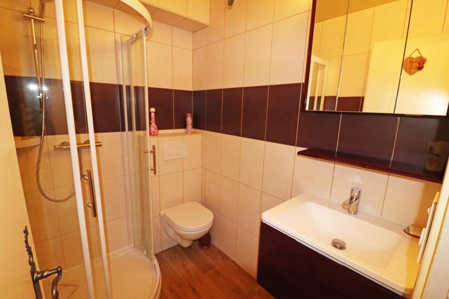 Vacances en montagne Appartement 2 pièces 5 personnes (R51) - Résidence Benevy - Les Gets - Salle de douche