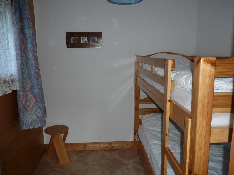 Holiday in mountain resort 3 room apartment 4 people (6D R) - Résidence Bergerie des 3 Vallées D - Méribel - Bedroom