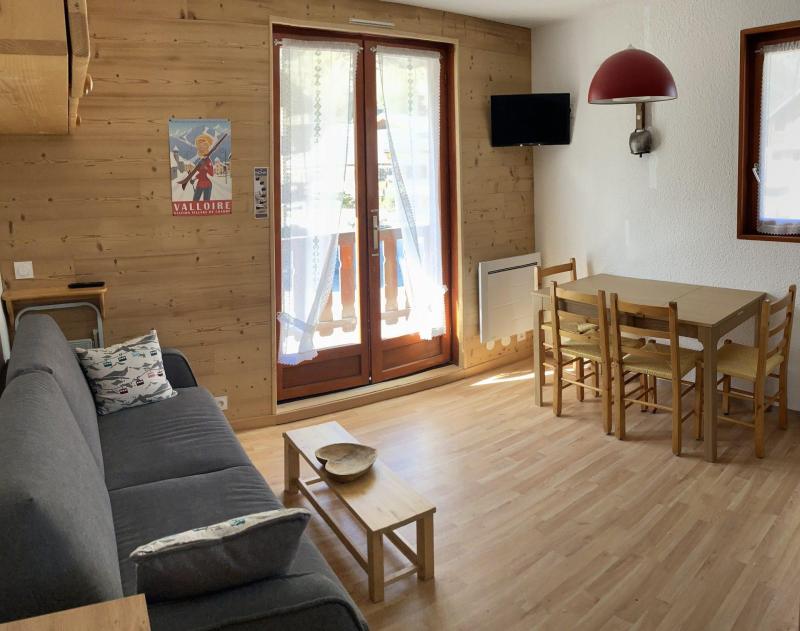 Urlaub in den Bergen 2-Zimmer-Appartment für 4 Personen (60) - Résidence Bételgeuse - Valloire - Wohnzimmer