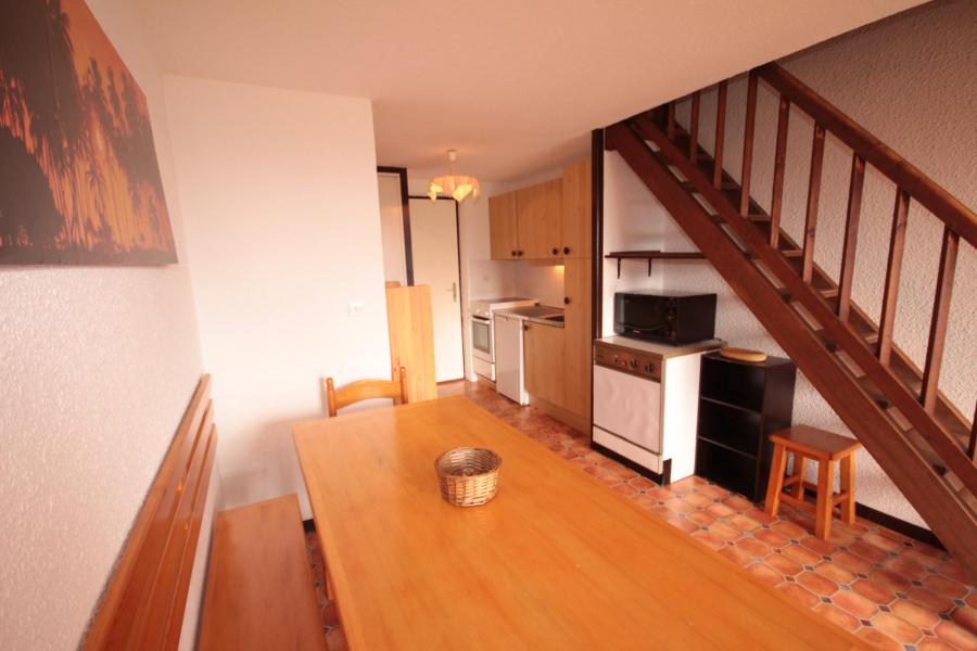 Holiday in mountain resort 3 room apartment 6 people (042) - Résidence Bisanne - Les Saisies - Accommodation