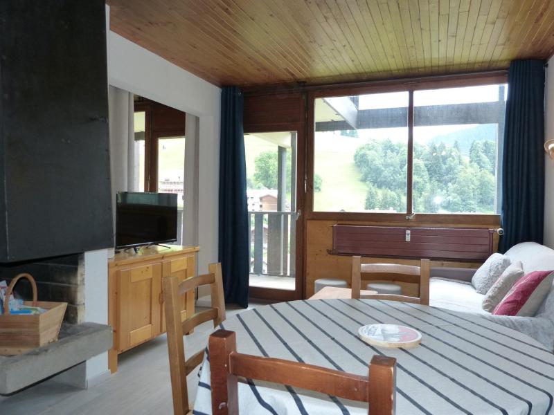 Urlaub in den Bergen 3-Zimmer-Appartment für 6 Personen (BISO12) - Résidence Bison - La Clusaz - Wohnzimmer