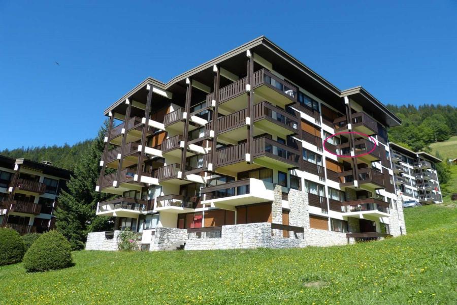 Vacanze in montagna Appartamento 3 stanze per 4 persone (BISO23) - Résidence Bison - La Clusaz - Esteriore estate