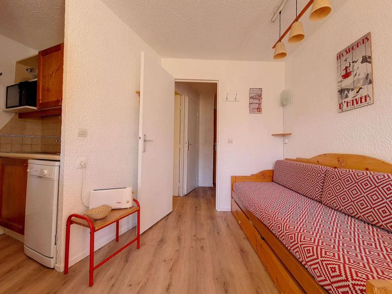 Vakantie in de bergen Appartement 2 kamers 4 personen (224) - Résidence Boedette D - Les Menuires - Woonkamer