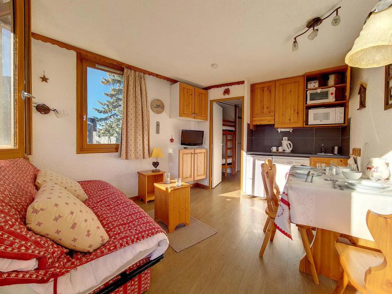 Holiday in mountain resort Studio cabin 4 people (134) - Résidence Boedette D - Les Menuires - Living room
