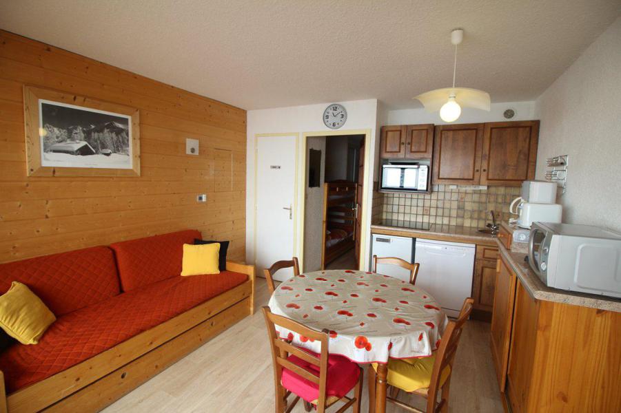 Vacanze in montagna Studio con alcova per 4 persone (520) - Résidence Bois Gentil A - Auris en Oisans - Soggiorno