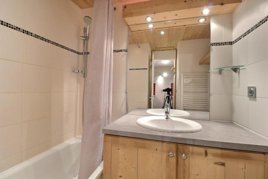 Vacances en montagne Studio divisible 4 personnes (E15) - Résidence Boulevard - Méribel-Mottaret - Salle de bain