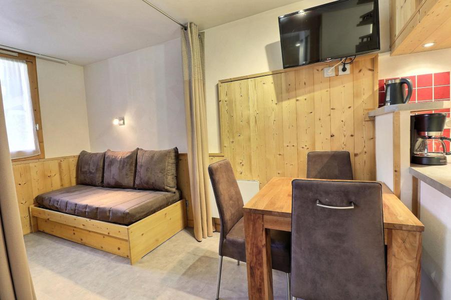 Vakantie in de bergen Studio verdeelbaar 4 personen (E15) - Résidence Boulevard - Méribel-Mottaret - Woonkamer