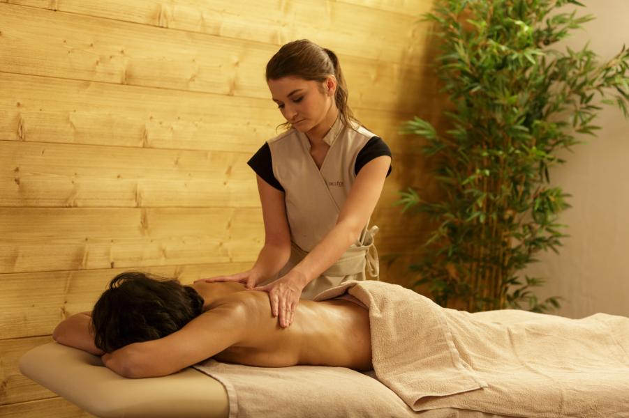 Vacances en montagne Résidence Boutique Le Napoléon - Montgenèvre - Massage