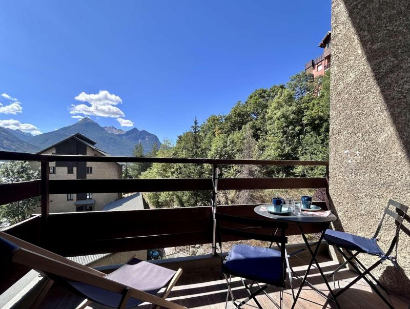 Vacaciones en montaña Apartamento 4 piezas mezzanine para 10 personas (13) - Résidence Briancelle A - Serre Chevalier - Balcón