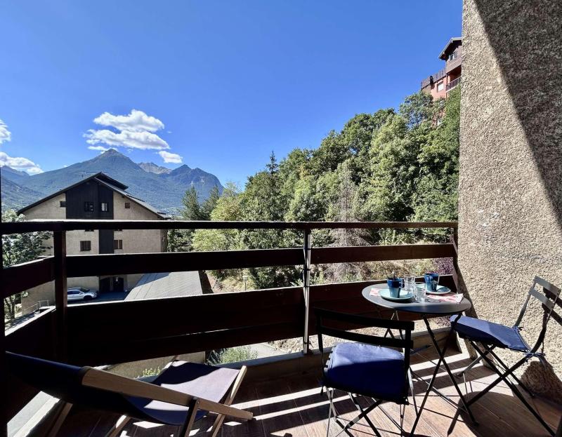 Vacaciones en montaña Apartamento 4 piezas mezzanine para 10 personas (13) - Résidence Briancelle A - Serre Chevalier - Balcón