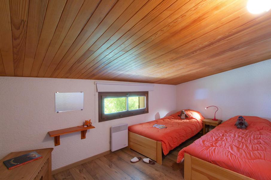 Holiday in mountain resort 4 room apartment 8 people (43) - Résidence Brinbelles - Les 2 Alpes - Bedroom under mansard