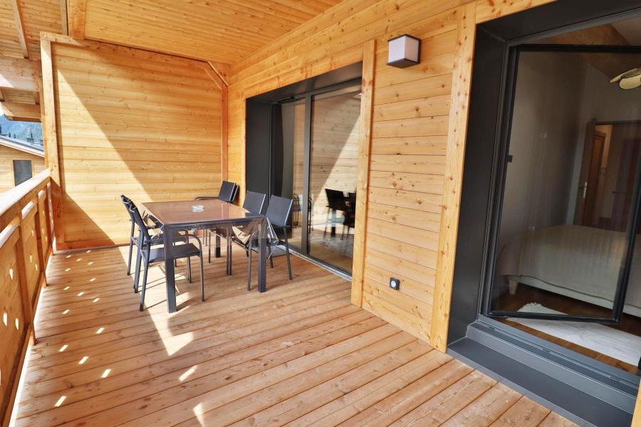 Holiday in mountain resort 2 room apartment sleeping corner 4 people - Résidence Cairn Harmony  - Les Gets - Terrace