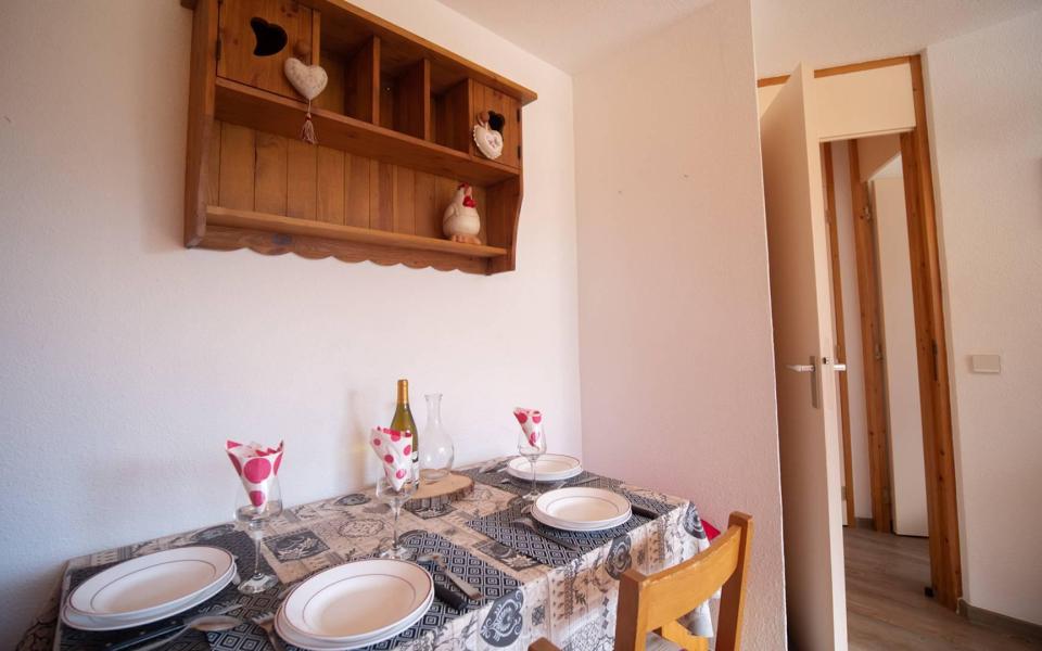 Vakantie in de bergen Appartement 2 kamers 4 personen (G468) - Résidence Camarine - Valmorel - Woonkamer