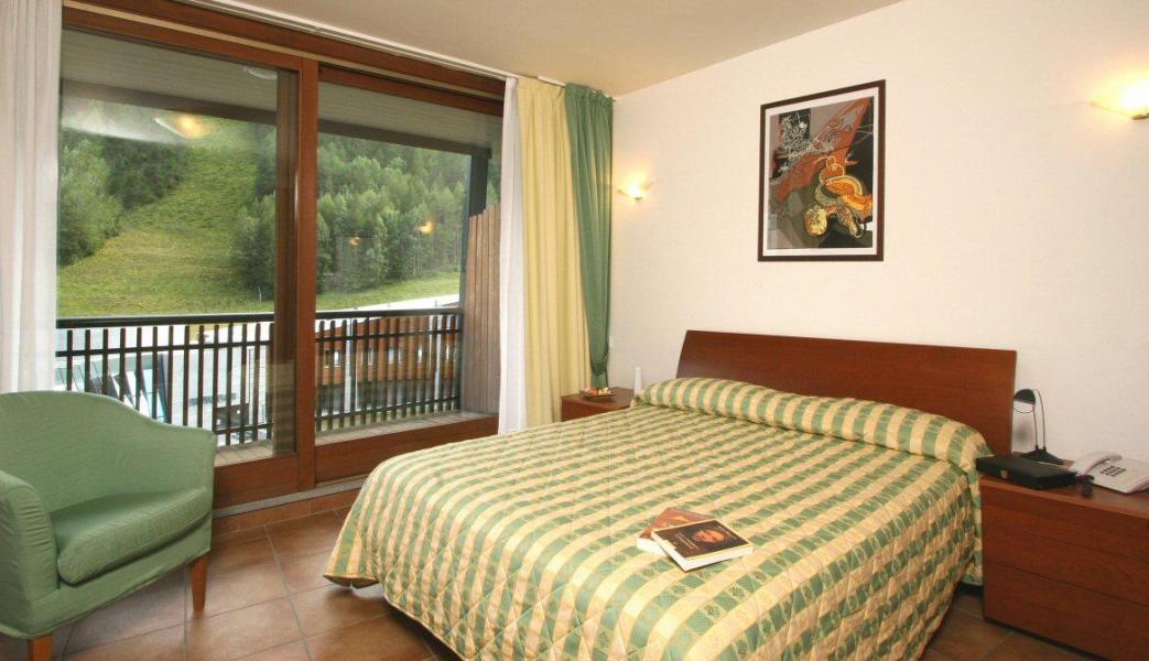 Urlaub in den Bergen Résidence Campo Smith - Bardonecchia - Schlafzimmer