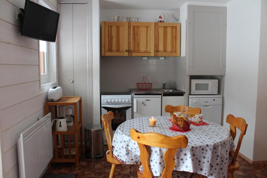 Wakacje w górach Apartament 2 pokojowy 4 osób (1) - Résidence Carène - Valloire - Pokój gościnny