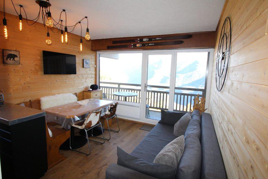 Vacaciones en montaña Apartamento 3 piezas para 6 personas (AEO008-306) - Résidence Carlines - Auris en Oisans - Alojamiento