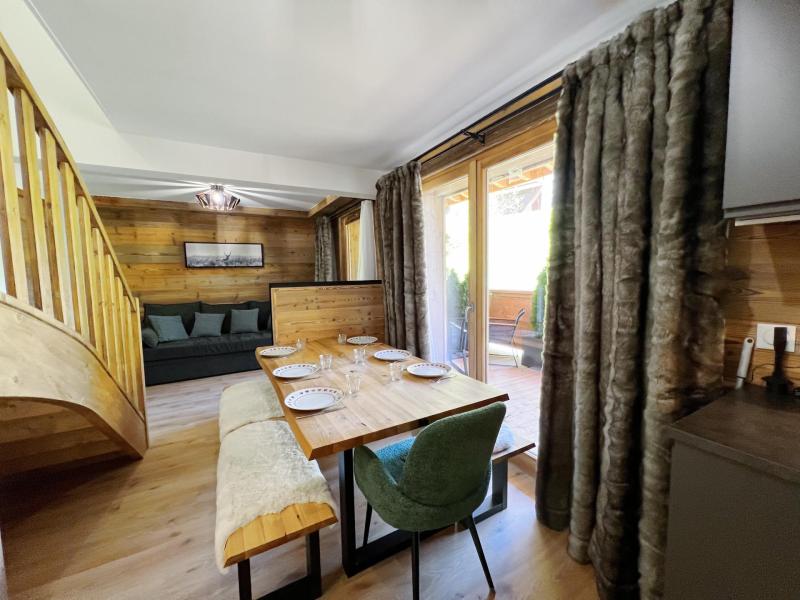 Holiday in mountain resort 3 room duplex apartment 6 people - Résidence Carmine Lodge - Les Gets - Living room