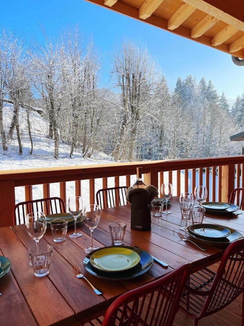 Vacanze in montagna Appartamento su due piani 5 stanze per 8 persone - Résidence Carmine Lodge - Les Gets - Terrazza