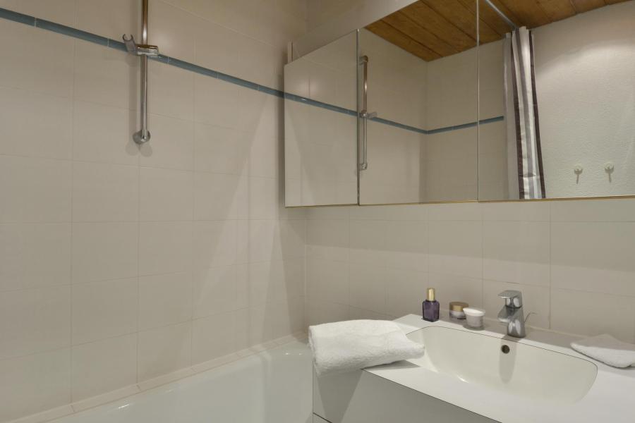 Holiday in mountain resort 2 room apartment 5 people (72) - Résidence Carroley B - La Plagne - Bath-tub