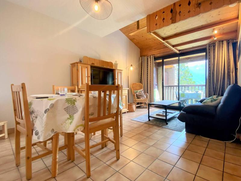 Holiday in mountain resort 2 room apartment 4 people (BRI200-2602) - Résidence Central Parc 2 - Serre Chevalier - Accommodation