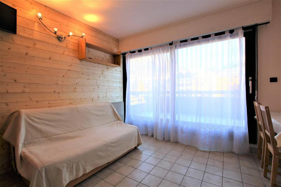 Urlaub in den Bergen Studio Schlafnische 3 Personen (102) - Résidence Central Parc 3 - Serre Chevalier - Wohnzimmer