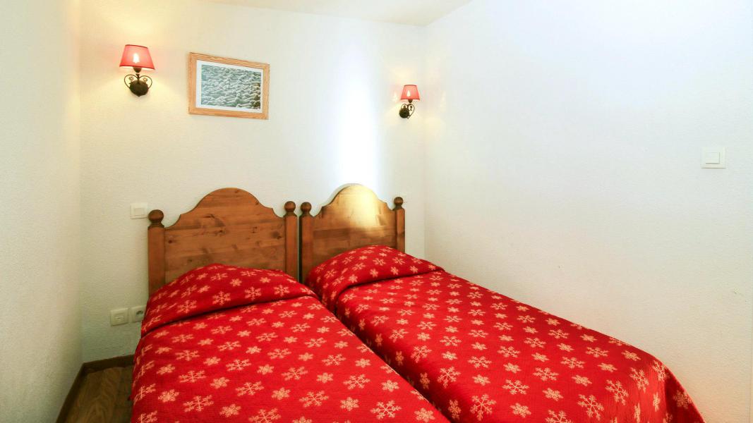 Holiday in mountain resort Résidence Central Park - Val d'Allos - Single bed