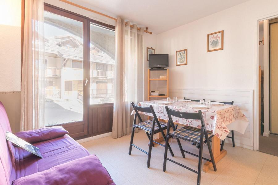 Vacanze in montagna Appartamento 2 stanze con alcova per 4 persone (BOUQ03) - Résidence Central Station - Montgenèvre - Soggiorno