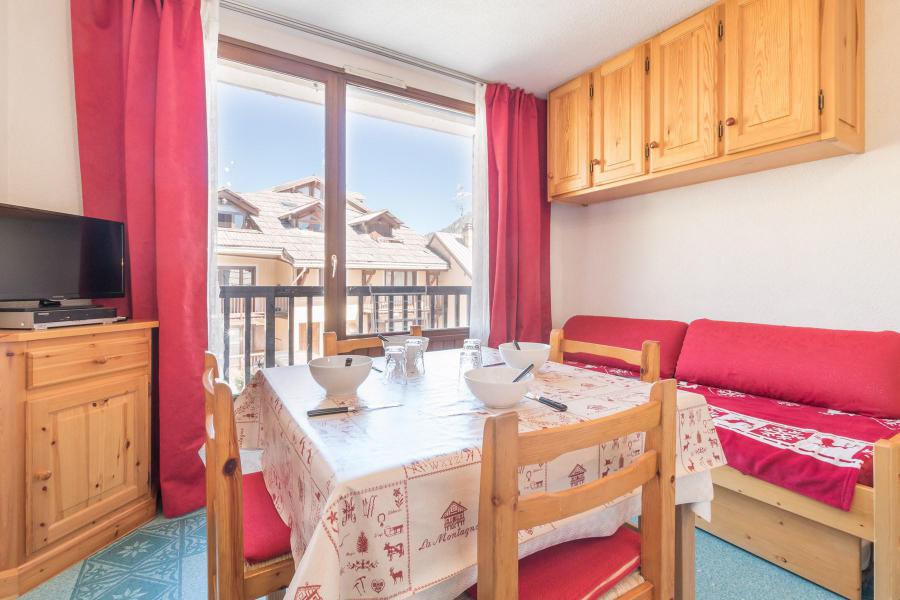 Vacanze in montagna Appartamento 2 stanze per 6 persone (SMOQ10) - Résidence Central Station - Montgenèvre - Soggiorno