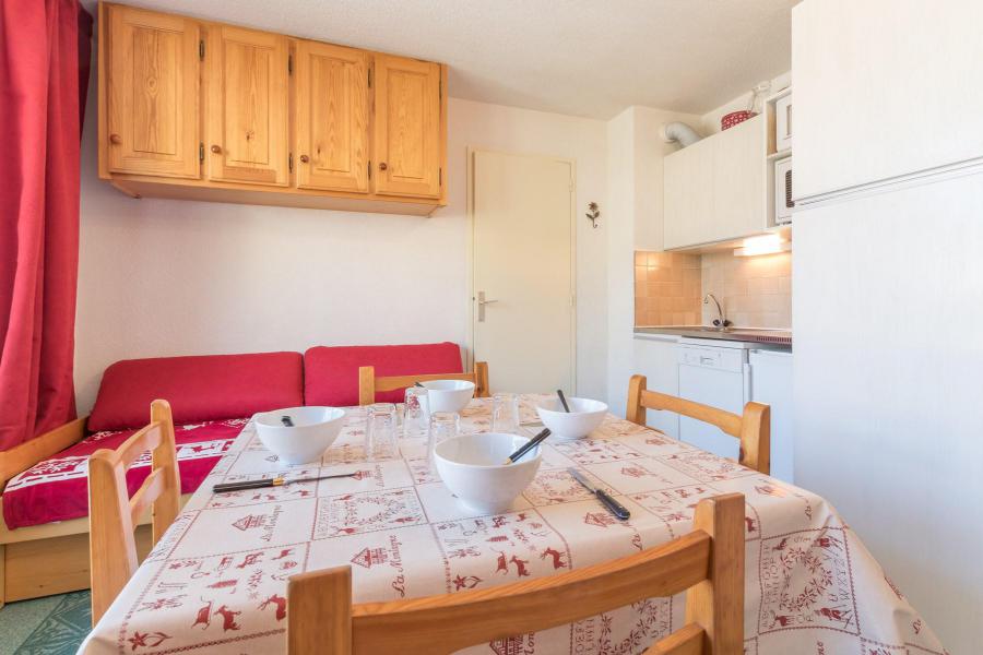 Vacanze in montagna Appartamento 2 stanze per 6 persone (SMOQ10) - Résidence Central Station - Montgenèvre - Soggiorno