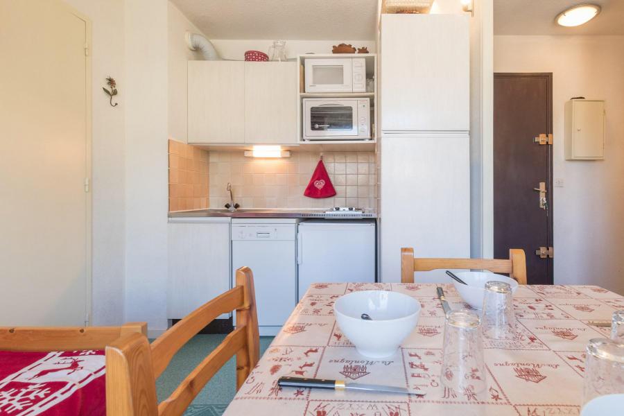 Vakantie in de bergen Appartement 2 kamers 6 personen (SMOQ10) - Résidence Central Station - Montgenèvre - Woonkamer