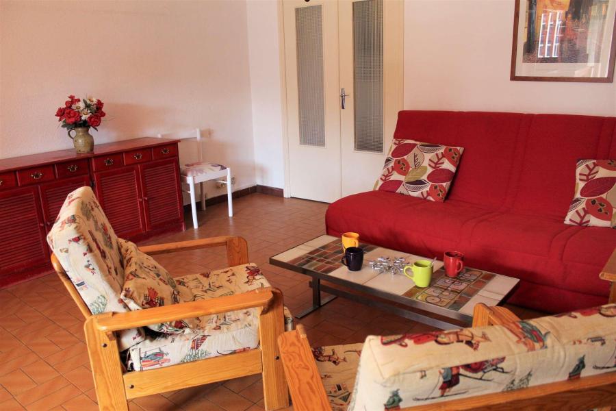 Vacaciones en montaña Apartamento 3 piezas para 8 personas (015) - Résidence Centre Vars - Vars - Estancia