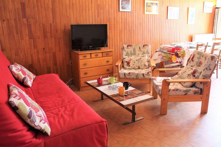 Vacaciones en montaña Apartamento 3 piezas para 8 personas (015) - Résidence Centre Vars - Vars - Estancia