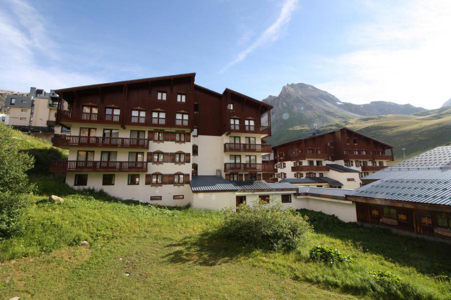Holiday in mountain resort Studio 2 people (414CL) - Résidence Chalet Club - Tignes - Summer outside