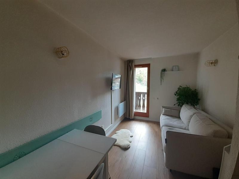 Vakantie in de bergen Studio bergnis 2 personen (241) - Résidence Chalet Club - Valfréjus - Woonkamer