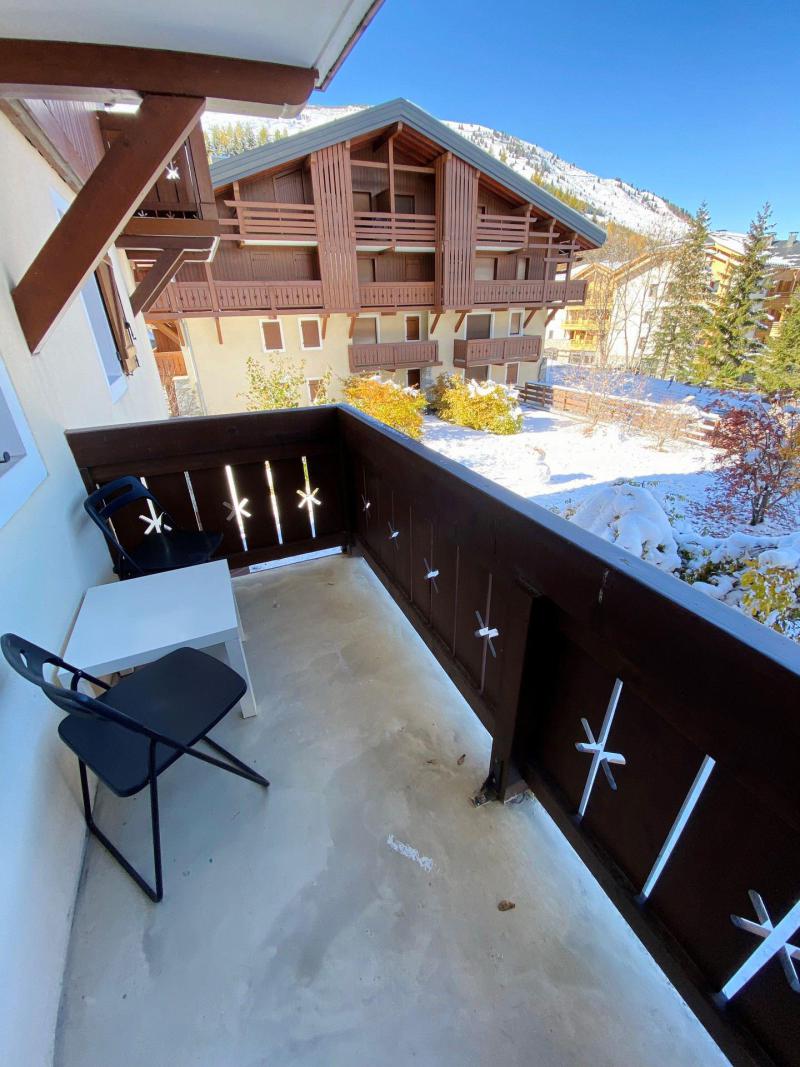 Vacances en montagne Studio coin montagne 4 personnes (CDOB109) - Résidence Chalet d'Or B - Les 2 Alpes - Balcon