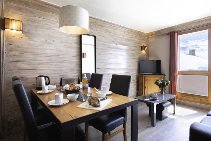 Holiday in mountain resort 3 room apartment 4 people - Résidence Chalet des Neiges Hermine - Val Thorens - Dining area
