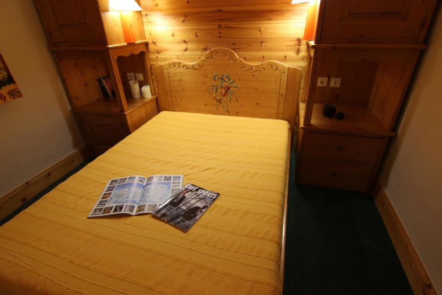 Urlaub in den Bergen 3-Zimmer-Appartment für 6 Personen (12) - Résidence Chalet le Cristallo - Val Thorens - Schlafzimmer